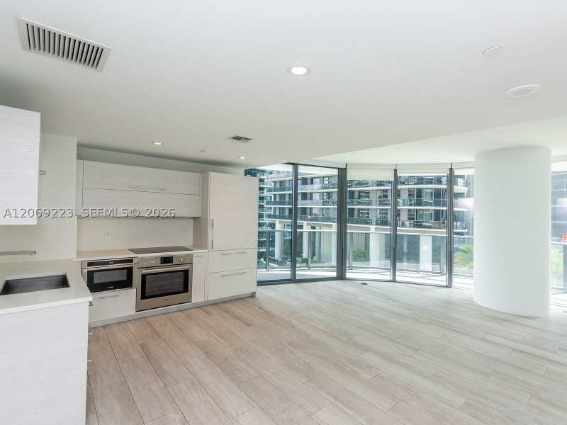 2 bedroom Condominium at 45 SW 9th St 1201, Brickell Heights East Con, Miami — photo 1