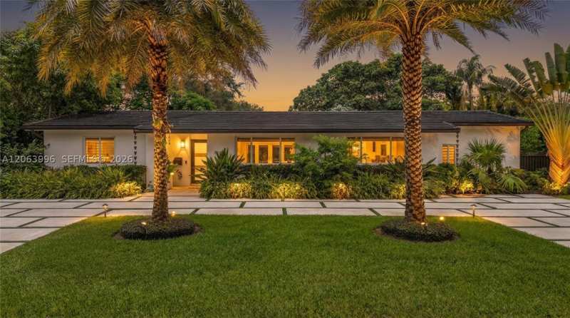 4 bedroom SingleFamilyResidence at 8500 SW 106th St, Chase-Hessen Estates, Miami — photo 1