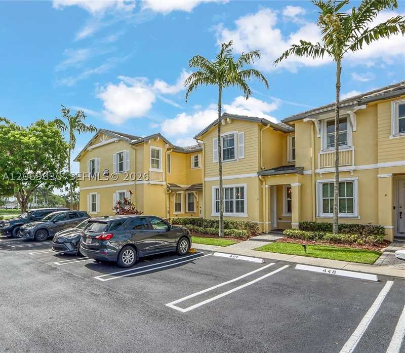 3 bedroom Townhouse at 2928 SE 2nd St 3, Fiji Condo No 2, Homestead — photo 1