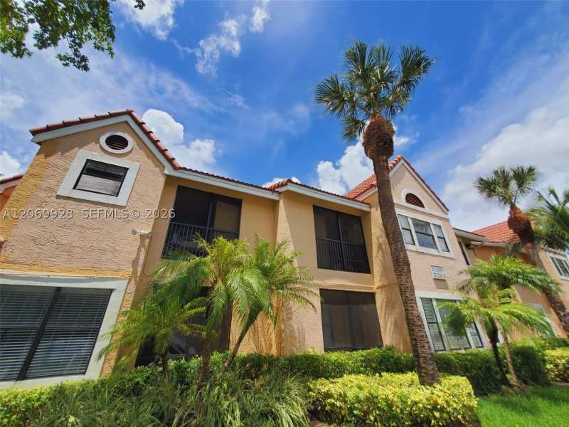 2 bedroom Condominium at 15591 SW 105th Ter 512, Biscayne Beach Club Condo, Miami — photo 1