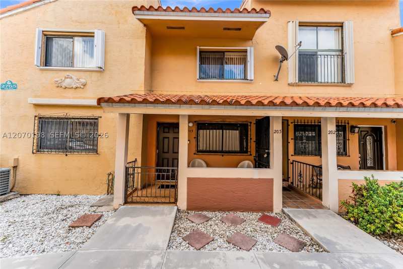 2 bedroom Condominium at 2765 W 61st Pl 103, Residencial El Prado Cond, Hialeah — photo 1