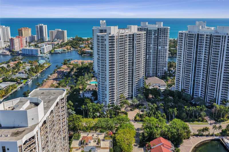 2 bedroom Condominium at 21205 Yacht Club Dr 2310, North Tower At The Point, Aventura — photo 1