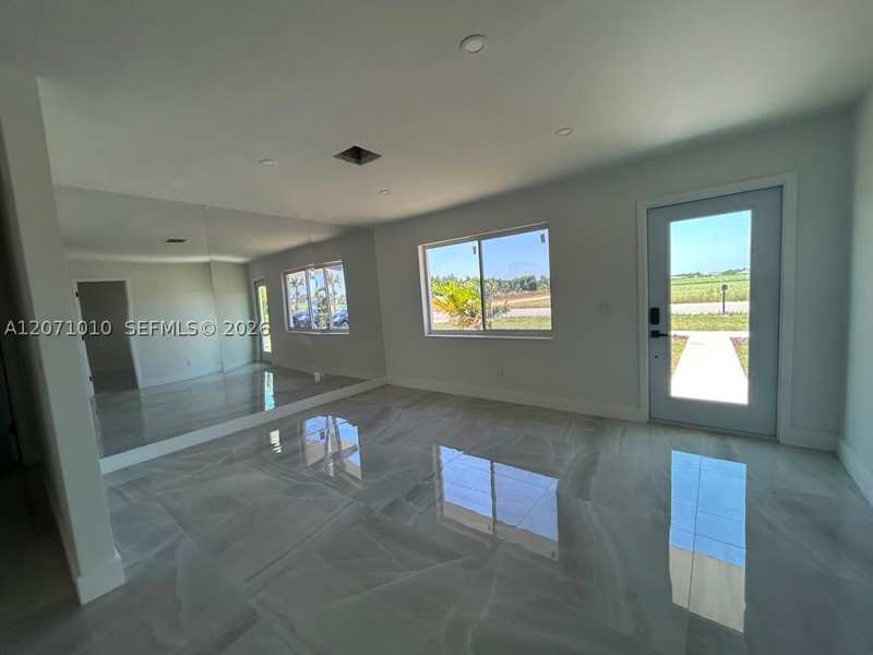 3 bedroom SingleFamilyResidence at 345 SW 18th Ave, Avocado Villas, Homestead — photo 1