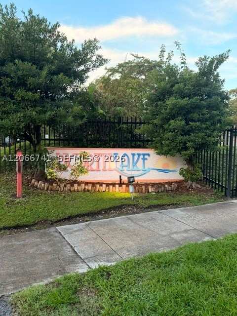 2 bedroom Condominium at 780 NE 199th St 207E, Northlake Vlg At Calif Cl, Miami — photo 1