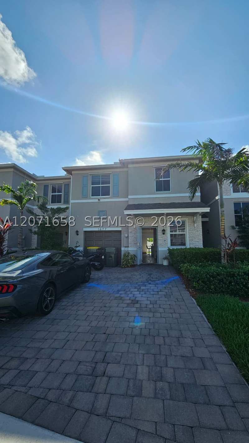 4 bedroom SingleFamilyResidence at 1677 SE 8th Ave, Cedar At Keys Gate, Homestead — photo 1