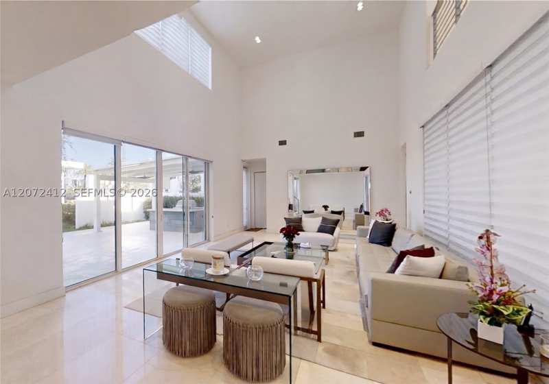 6 bedroom SingleFamilyResidence at 10229 NW 74th Ter, Doral Commons Residential, Doral — photo 1