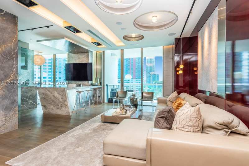 2 bedroom Condominium at 50 S Pointe Dr 905, Continuum On South Beach, Miami Beach — photo 1