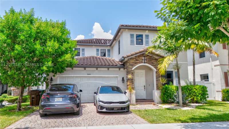 5 bedroom SingleFamilyResidence at 9400 W 35th Ln, Bonterra, Hialeah — photo 1