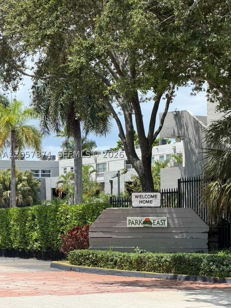 1 bedroom Condominium at 30 NW 87th Ave C201, Park East Condo, Miami — photo 1