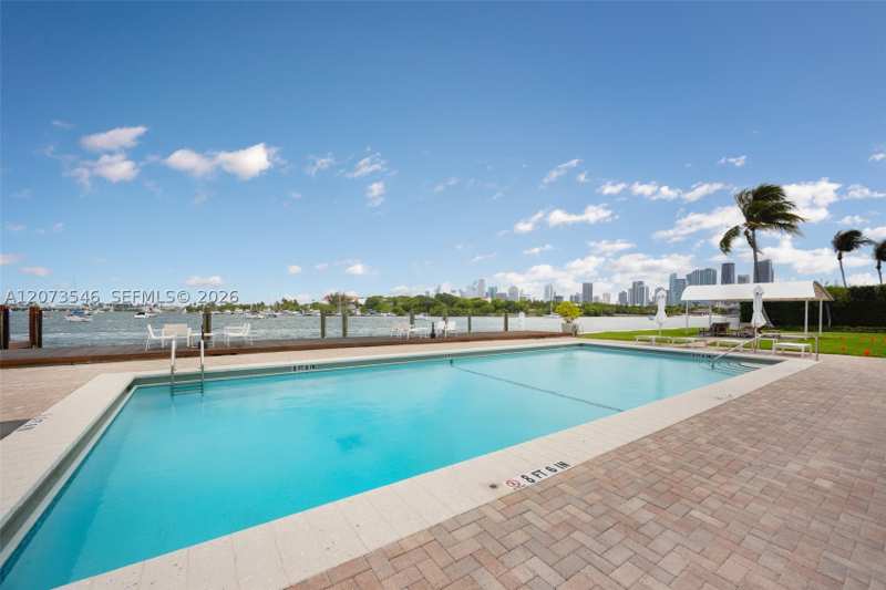1 bedroom StockCooperative at 1110 Venetian Way 2B, Sandpiper Villas Co-Op, Miami — photo 1