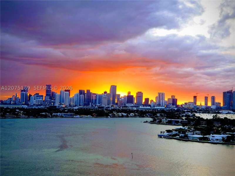 2 bedroom Condominium at 9 Island Ave 1806, Nine Island Avenue Condo, Miami Beach — photo 1