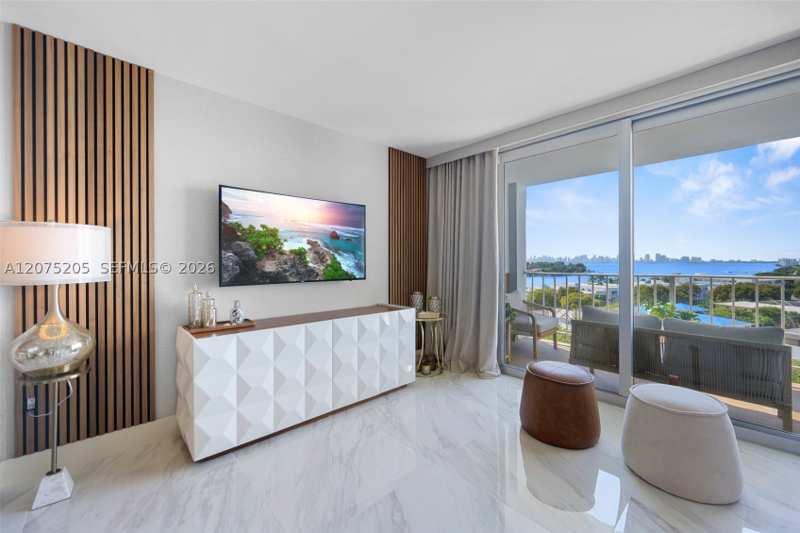 1 bedroom Condominium at 6900 Bay Dr 8A, Stanton House Condo, Miami Beach — photo 1