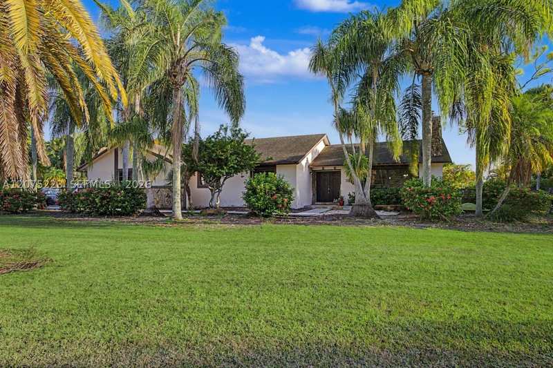 4 bedroom SingleFamilyResidence at 16880 SW 278th St, The Redlands Sec 2, Homestead — photo 1