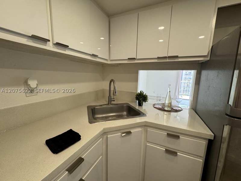 1 bedroom Condominium at 4550 NW 9th St 709E, Yolanda Villas Condo, Miami — photo 1