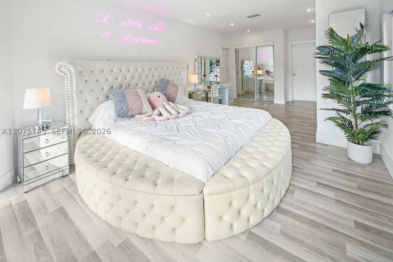 3 bedroom SingleFamilyResidence at 1460 Marseille Dr, 2nd Rev Pl Of Port Of Oce, Miami Beach — photo 1