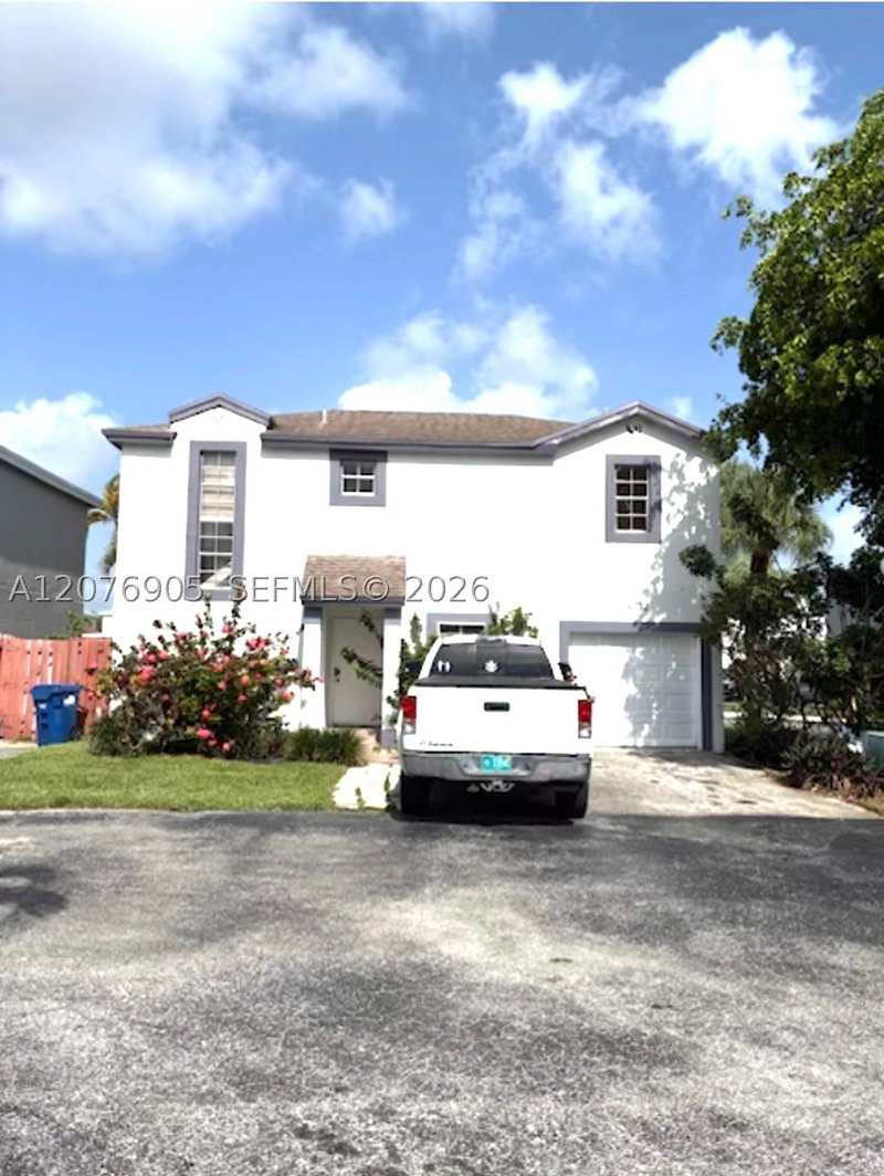3 bedroom SingleFamilyResidence at 14732 SW 90th Ter, Panache Sec 3, Miami — photo 1