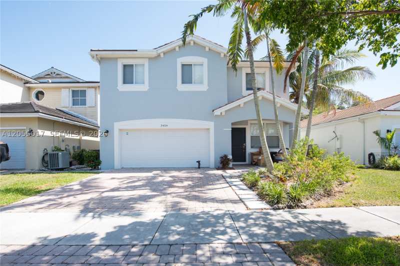 5 bedroom SingleFamilyResidence at 3424 NE 1st St, Antigua At Oasis, Homestead — photo 1