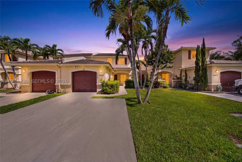 2 bedroom SingleFamilyResidence at 16407 SW 73rd Ter, Continental Homes Townhou, Miami — photo 1