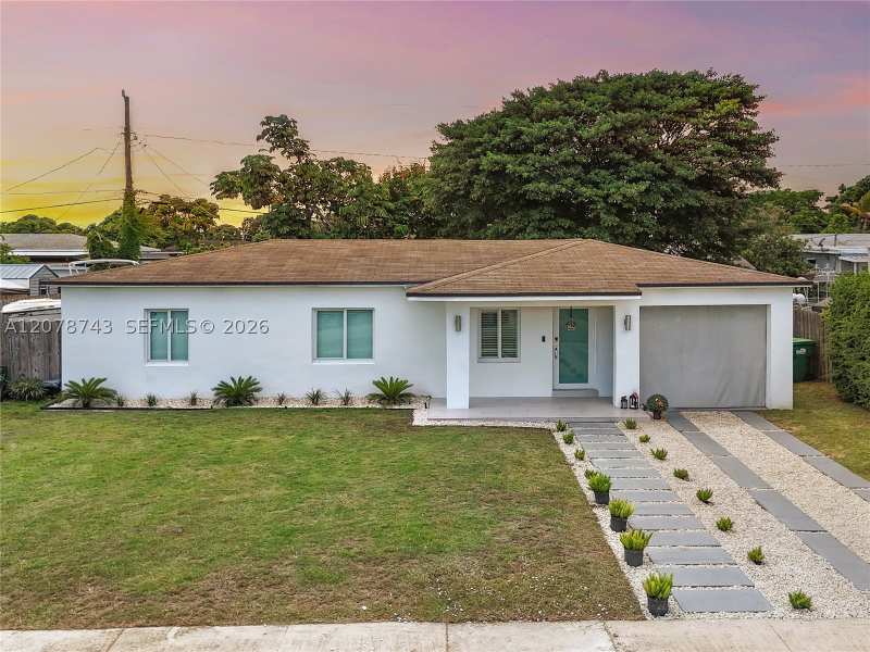3 bedroom SingleFamilyResidence at 14940 Pierce St, Richmond Heights, Miami — photo 1