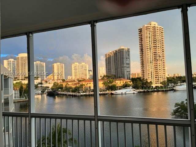 1 bedroom Condominium at 2980 E Point East Dr D608, Point East One Condo-Bldg, Aventura — photo 1