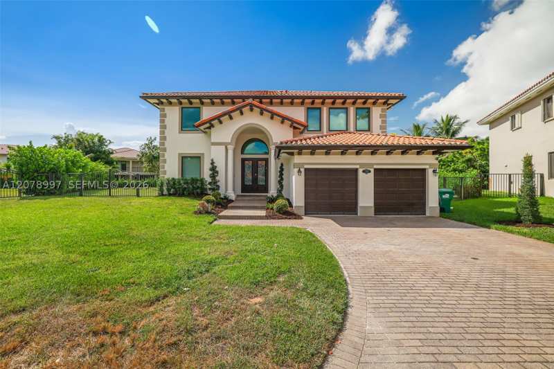 5 bedroom SingleFamilyResidence at 7516 SW 190th St, Cutler Cay, Cutler Bay — photo 1