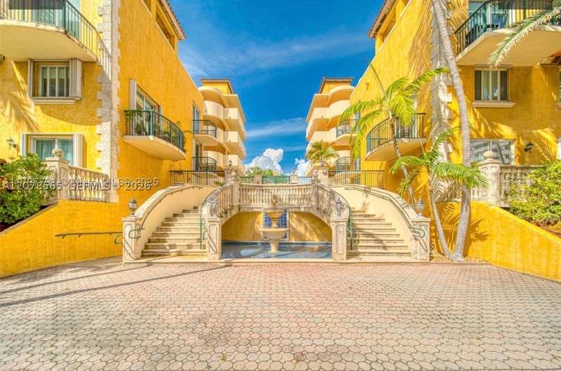 1 bedroom Condominium at 8888 Collins Ave 206, Surfside Palms Condo, Surfside — photo 1