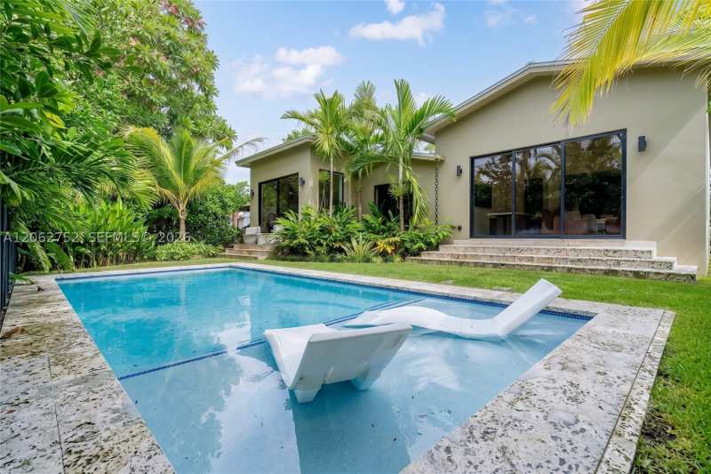4 bedroom SingleFamilyResidence at 2434 SW 19th St, Silver Crest, Miami — photo 1