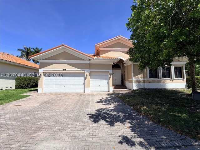 5 bedroom SingleFamilyResidence at 19385 SW 79th Ct, Cutler Cay, Cutler Bay — photo 1