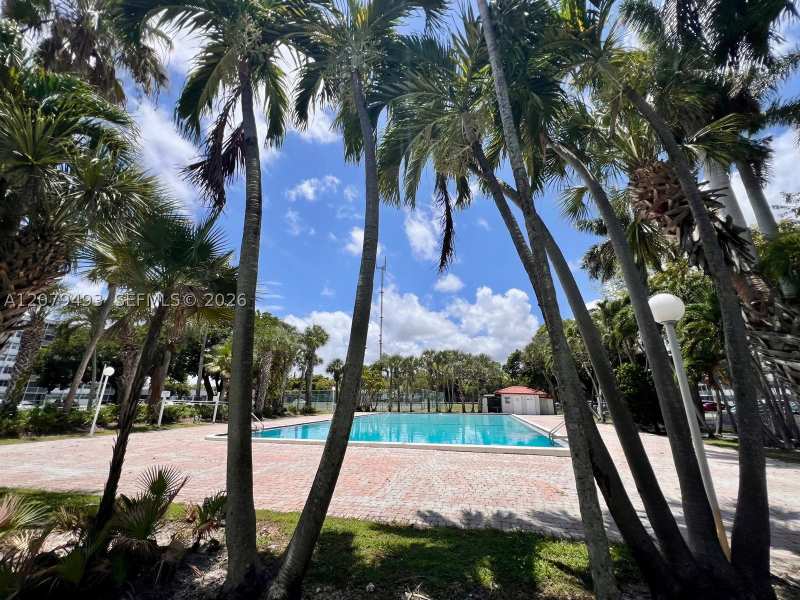 1 bedroom Condominium at 700 NW 214th St 411, Ellington At County Line, Miami Gardens — photo 1