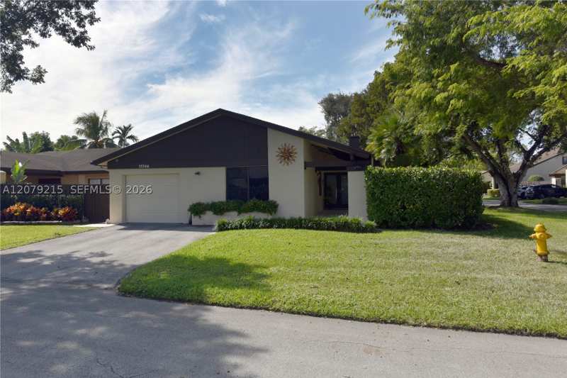 3 bedroom SingleFamilyResidence at 11744 SW 133rd Ct, Crossings Patio Homes Sec, Miami — photo 1