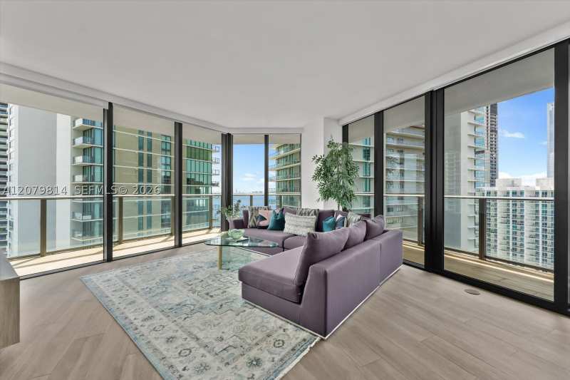 3 bedroom Condominium at 501 NE 31st St 2006, Paraiso Bayviews Condo, Miami — photo 1