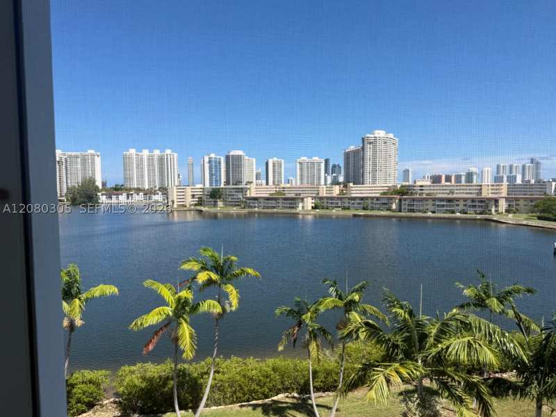 1 bedroom Condominium at 2861 Leonard Dr F608, Point East Sec II Condo, Aventura — photo 1