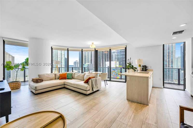 2 bedroom Condominium at 45 SW 9th St 2103, Brickell Heights East Con, Miami — photo 1