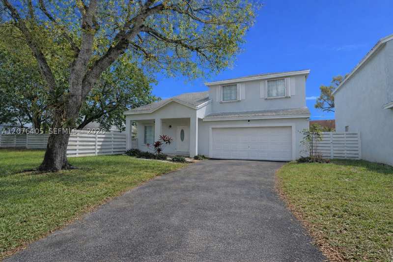 4 bedroom SingleFamilyResidence at 14615 SW 142nd Place Cir, Country Walk West Sec 1, Miami — photo 1