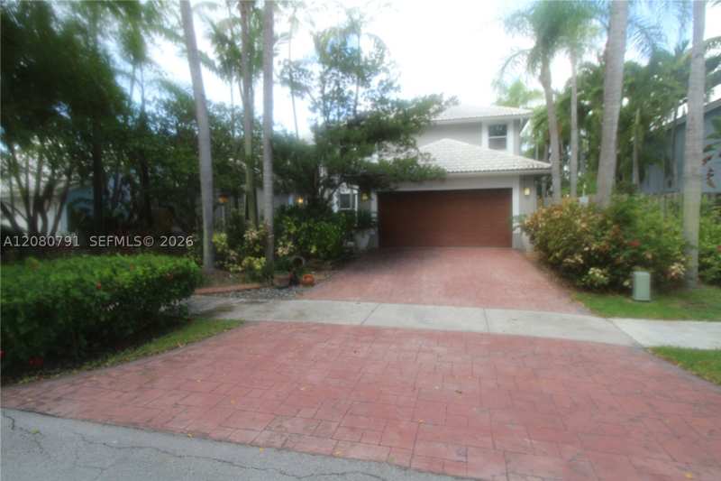4 bedroom SingleFamilyResidence at 21340 SW 94th Ave, Lakes By The Bay Sec 7, Cutler Bay — photo 1