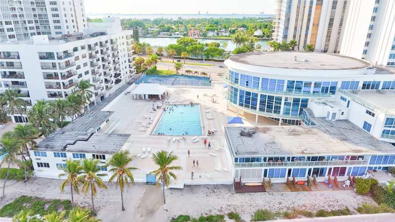 2 bedroom Townhouse at 5445 Collins Ave P2, Castle Beach Club Condo, Miami Beach — photo 1