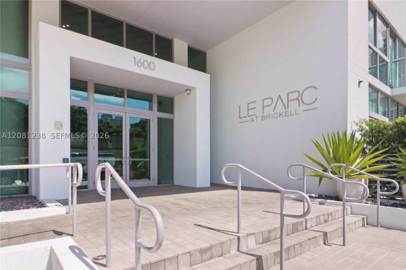 2 bedroom Condominium at 1600 SW 1st Ave 512, Le Parc At Brickell Condo, Miami — photo 1