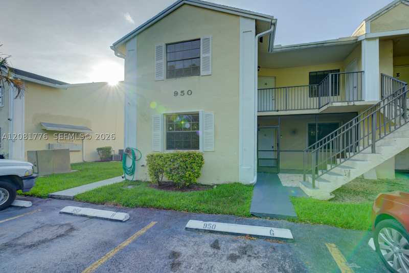 3 bedroom Condominium at 950 Constitution Dr 950H, Lakeshore Condo 3, Homestead — photo 1