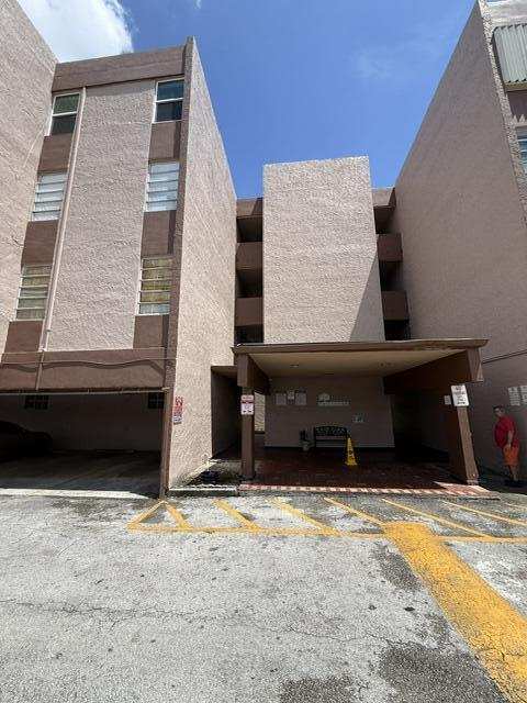 3 bedroom Condominium at 1900 W 68th Street D101, Los Arboles Condo, Hialeah — photo 1