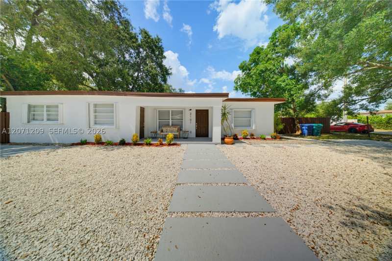 3 bedroom SingleFamilyResidence at 2101 NW 93rd Ter, Shannon Pk 1st Addn, Miami — photo 1