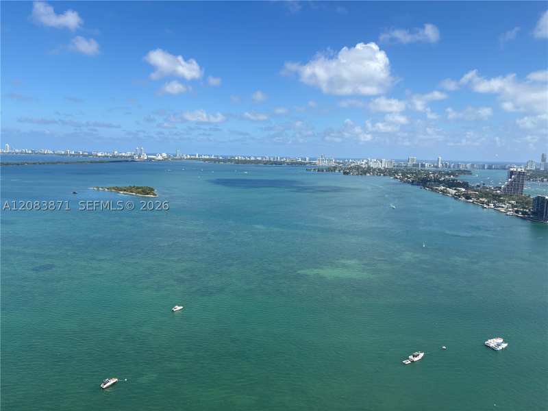 3 bedroom Condominium at 1800 N Bayshore Dr 3601, 1800 Club Condo, Miami — photo 1