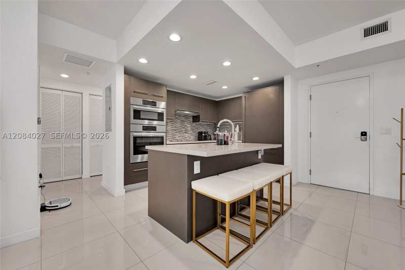 2 bedroom Condominium at 7825 NW 107th Ave 507, Midtown Doral, Doral — photo 1