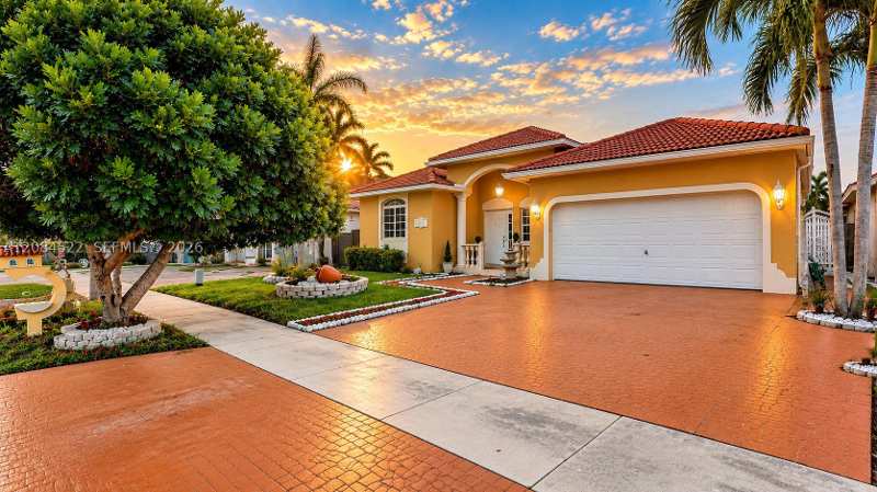 3 bedroom SingleFamilyResidence at 18201 SW 144th Ct, Fc Sub, Miami — photo 1