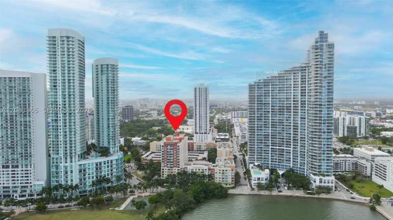 1 bedroom Condominium at 2000 N Bayshore Dr 408, Cite Condo, Miami — photo 1
