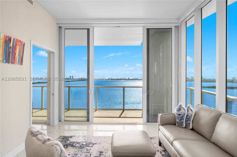 2 bedroom Condominium at 601 NE 27th St 1808, The Crimson Condo, Miami — photo 1