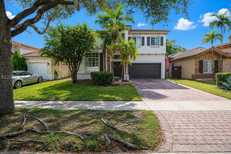 5 bedroom SingleFamilyResidence at 22651 SW 93rd Psge, Lakes By The Bay Day, Cutler Bay — photo 1