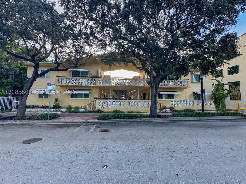 1 bedroom Condominium at 75 Washington Ave 20, Golden Dreams Condo, Miami Beach — photo 1