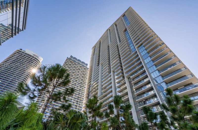 2 bedroom Condominium at 88 SW 7th St 2005, Rise Condo, Miami — photo 1