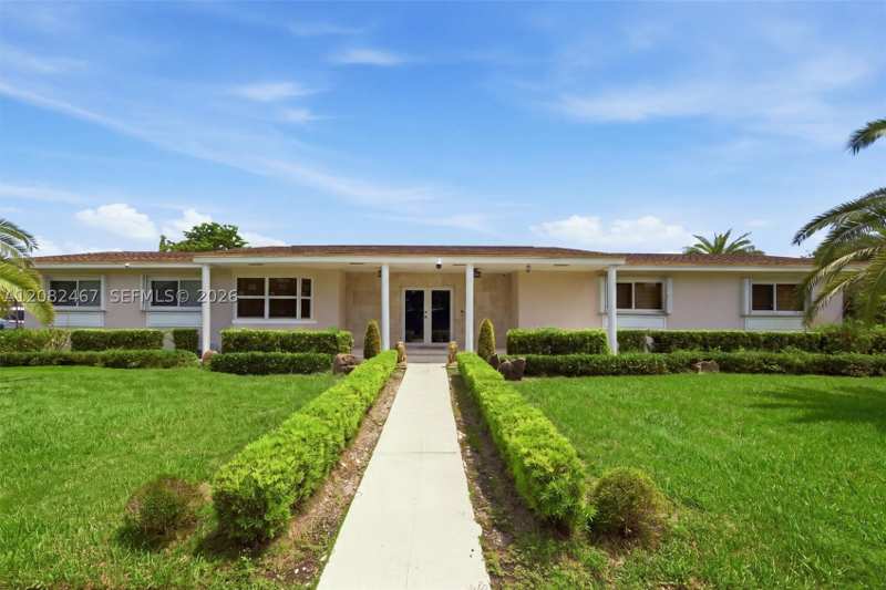 3 bedroom SingleFamilyResidence at 18545 SW 82nd Ave, Eureka Drive Estates, Cutler Bay — photo 1