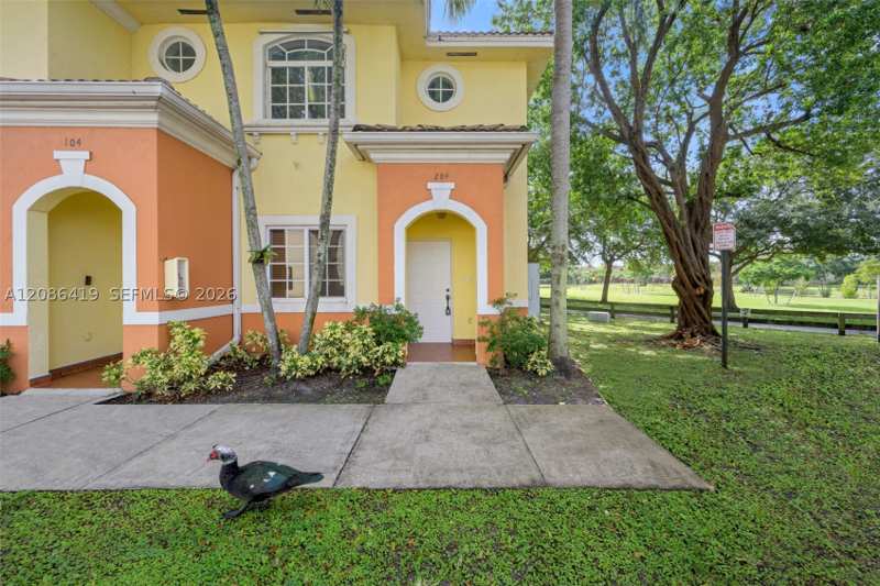 3 bedroom Condominium at 7230 NW 174th Ter 204, Tropical Landings Condo, Hialeah — photo 1
